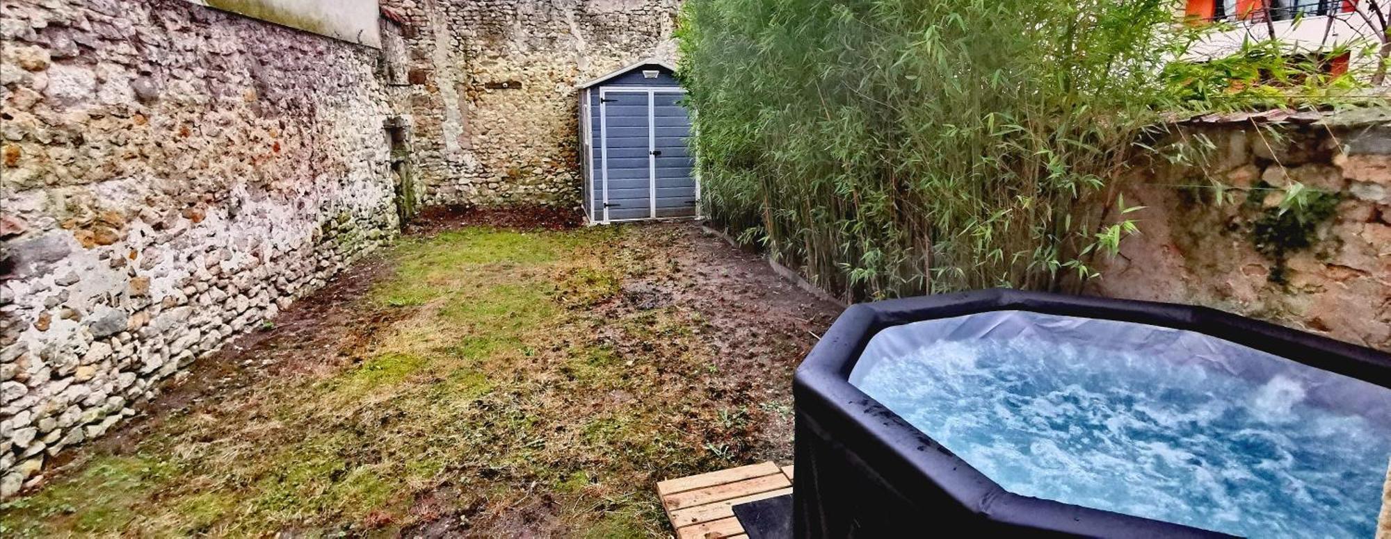 Suite Barthelemy - Spa Et Sauna Melun Ruang foto